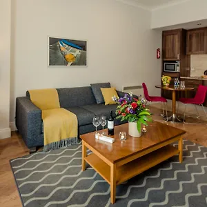 Apartment Premier Plus Dublin, Leeson Street, Dublin