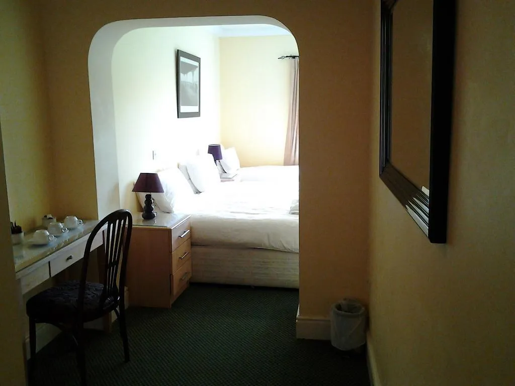 *** Bed & Breakfast Donnybrook Lodge B&B Dublin Ireland