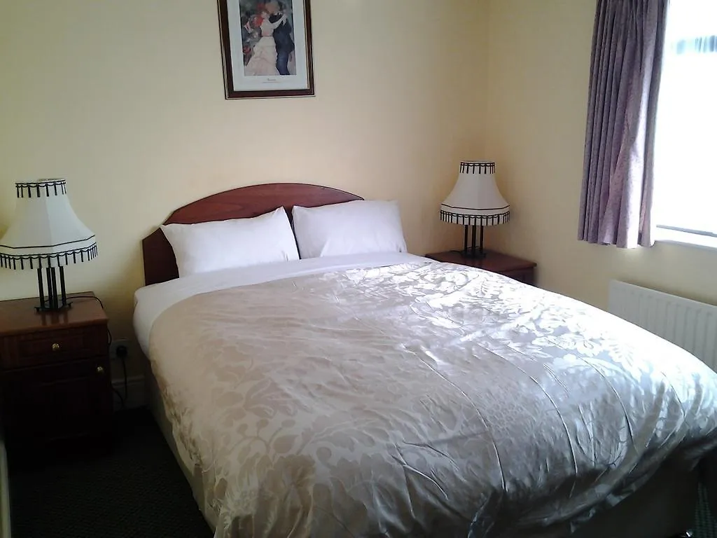 Donnybrook Lodge B&B Dublin 3*,  Ireland